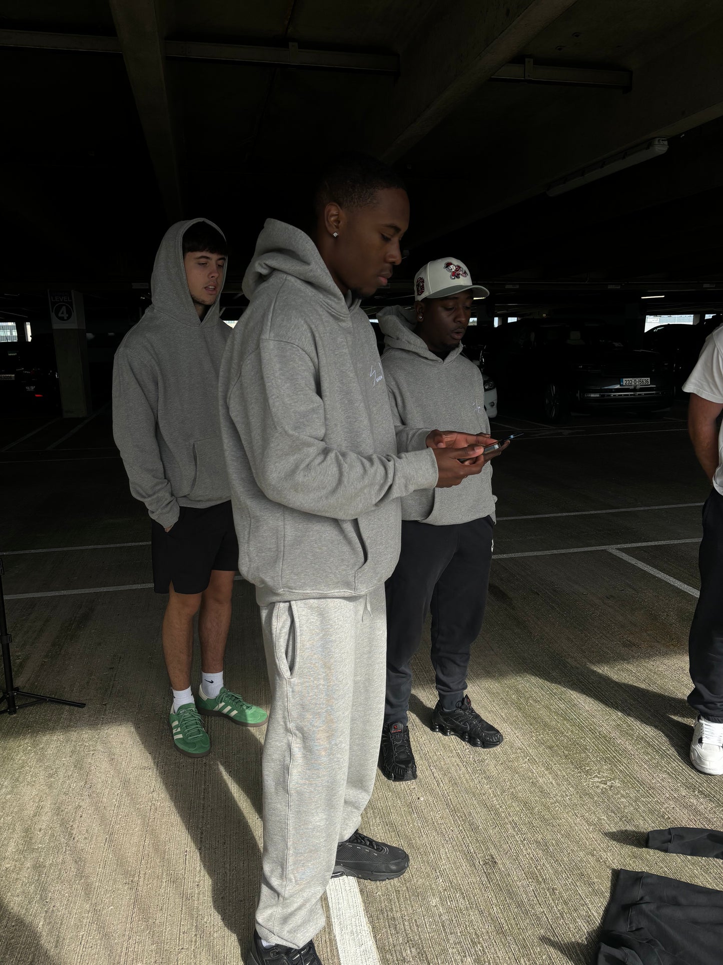 GREY CORE HOODIE