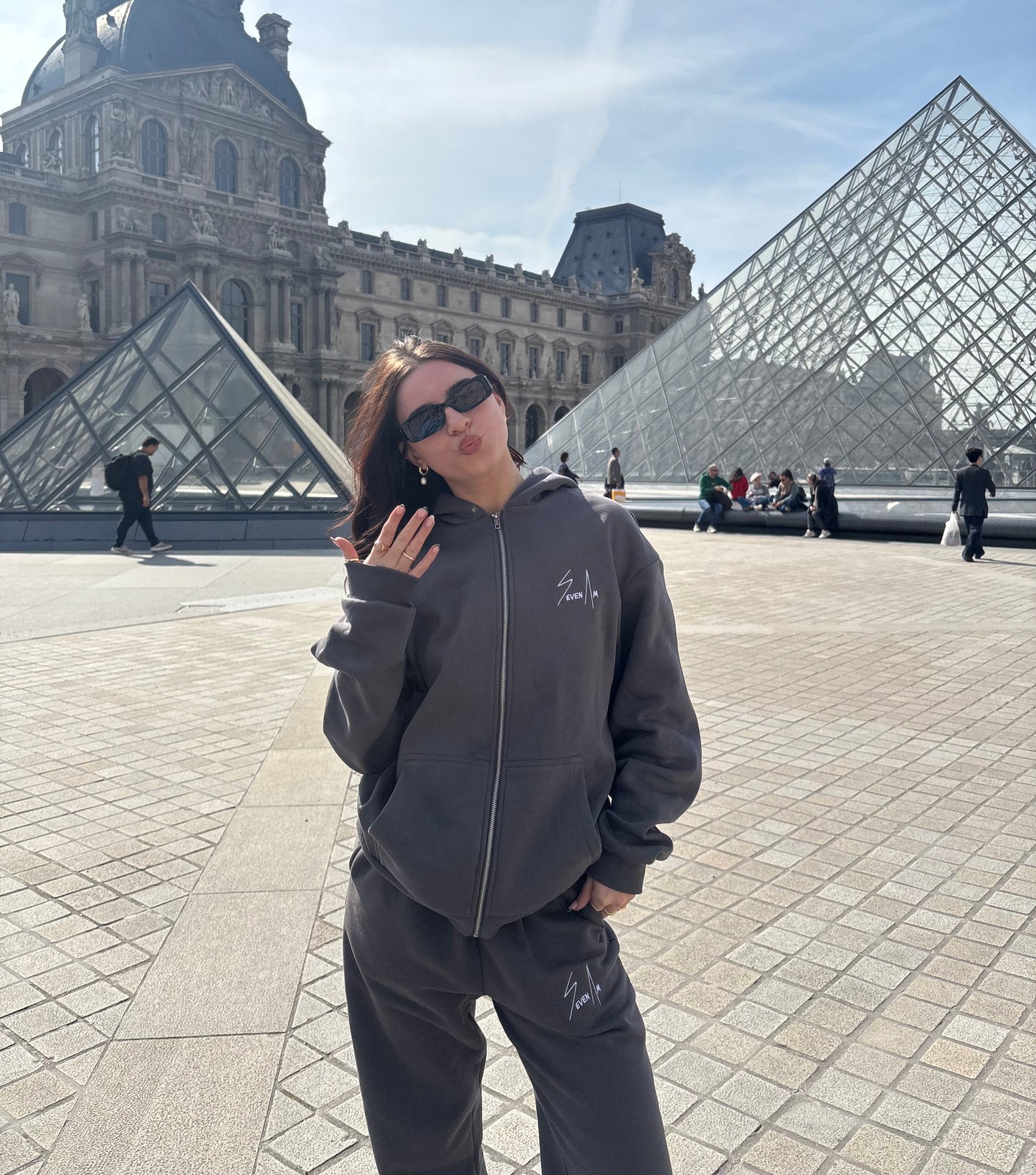 Zip-Up [charcoal]